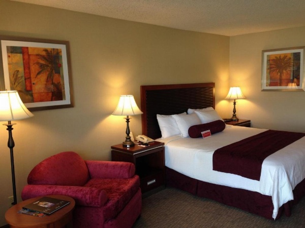 Ramada by Wyndham Sunnyvale/Silicon Valley image 40